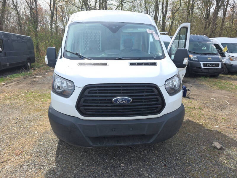 ford transit van 2019 1FTYE2CM5KKB35870 image ford transit van 2019 1FTYE2CM5KKB35870 image